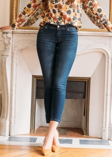 jean-slim-femme-462vwy.png